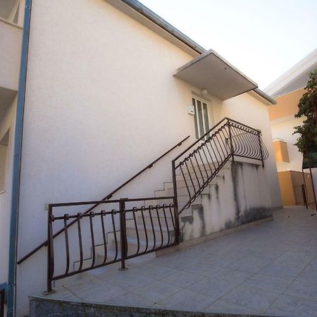 Dagulo Apartment Primosten Exterior photo